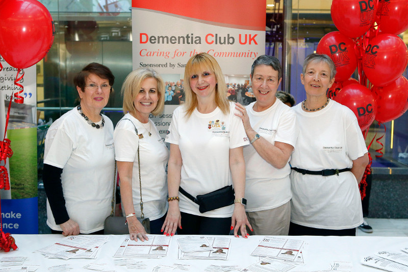 Lisa with volunteers Pam, Justine, Gilda and Angela