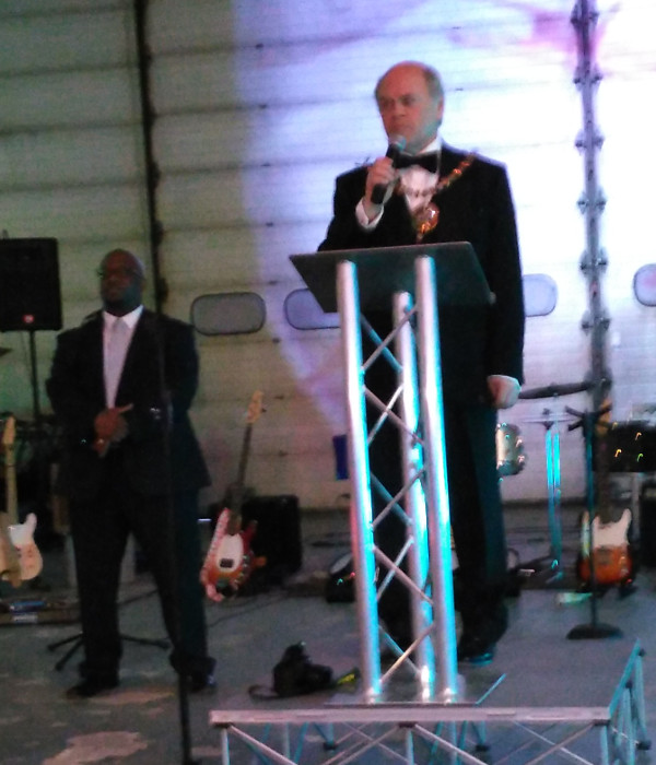 Mayor of Barnet, Cllr. David Longstaff welcomes everyone to his Gala