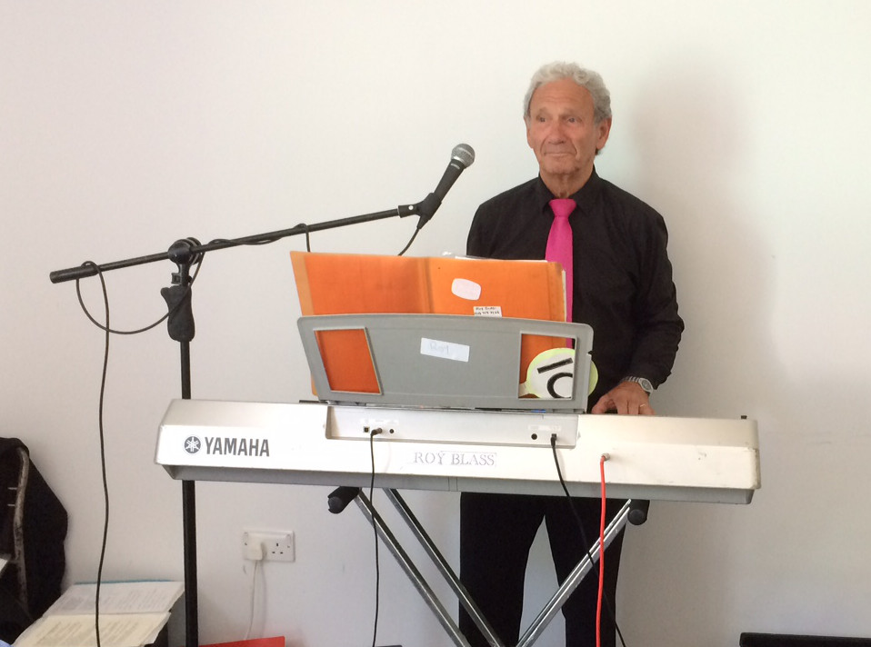 Roy Blass entertains at Dementia Club UK