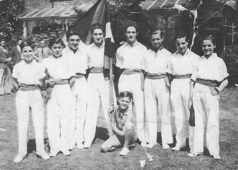 The Basque boys outside Arkley Lodge